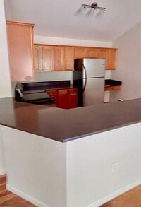 Building Photo - New Castle Condo – 2 Bed / 2 Bath with 2-Car Garage Available 6/15
