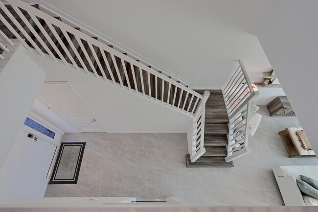 Building Photo - 12937 Trevi Isle
