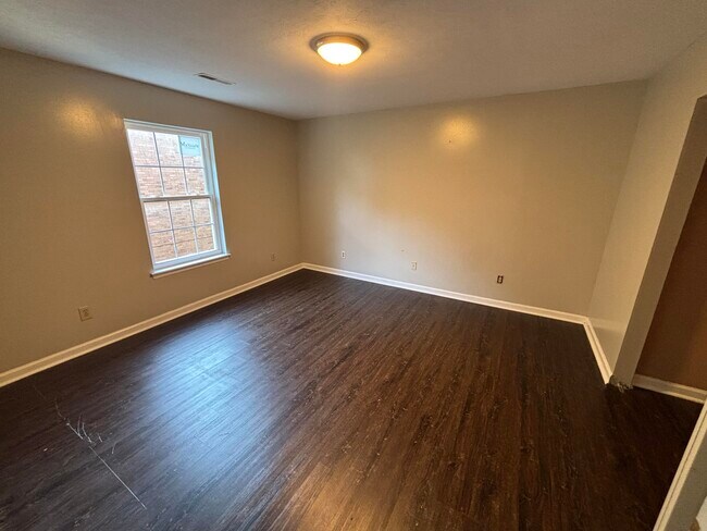 Building Photo - 2852 Ryan Cir