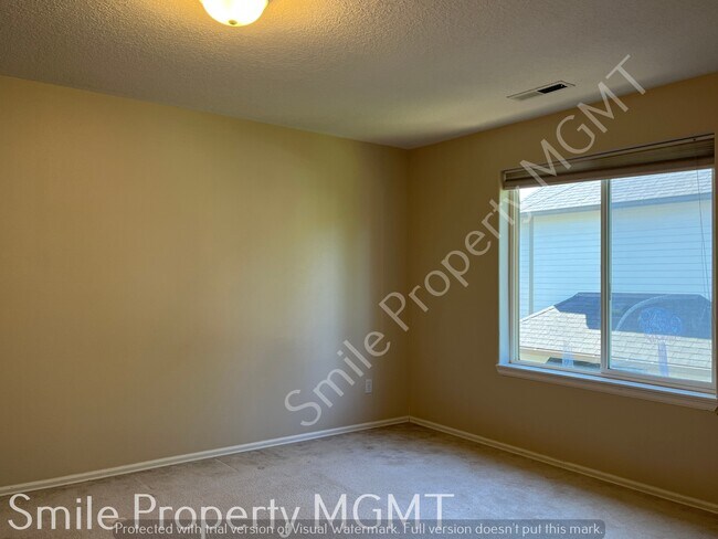 Building Photo - 13840 SE 131st Ave