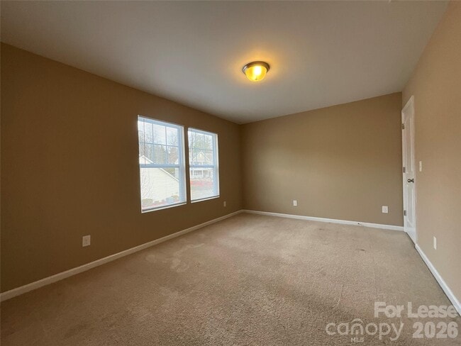 Building Photo - 3830 Broadview Lane