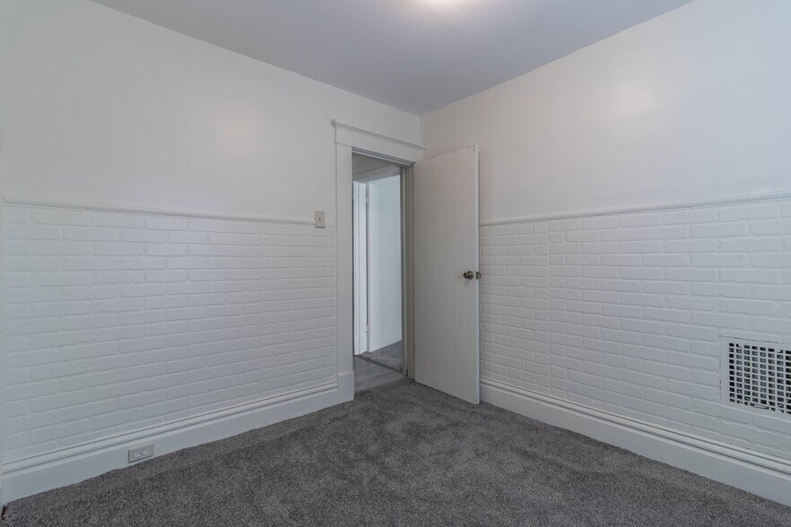 Building Photo - 4016 Viceton St