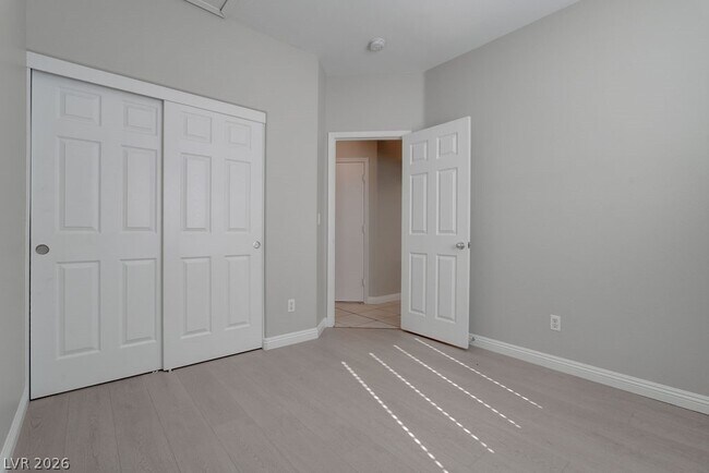 Building Photo - 9129 Drifting Bay St