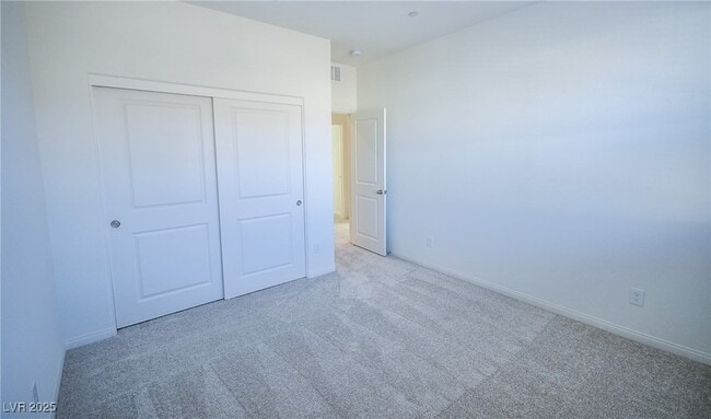 Building Photo - 552 Parkwind Ln