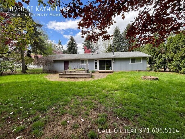 Building Photo - 10950 SE Kathy Ln