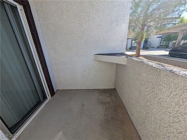Building Photo - 7255 W Sunset Rd