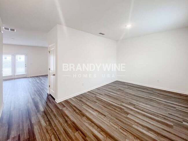 Building Photo - 63 Rowlett Pl