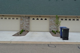 Building Photo - 802 Altamonte Dr