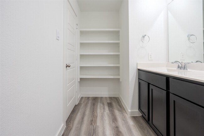 Building Photo - 12327 Brandenburg Gate Rd