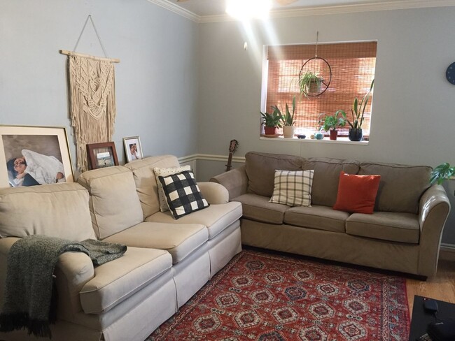 Building Photo - Beautiful Condo Near BYU and Provo Rec Center