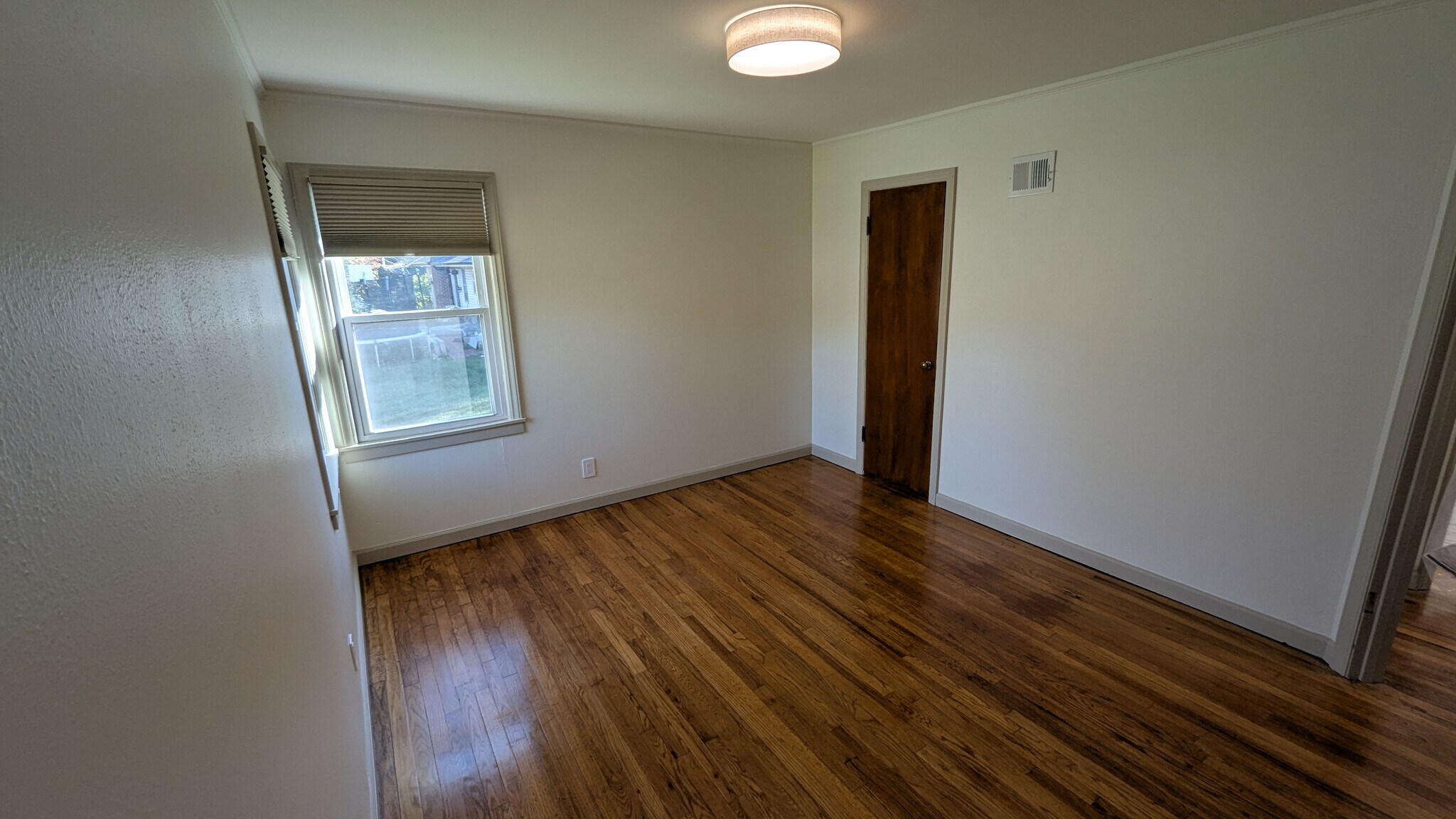 Building Photo - 5109 Parish Dr