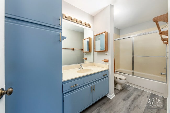 Building Photo - 2691 Stanton Ct