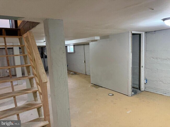 Building Photo - 3502 Littlestown Pike