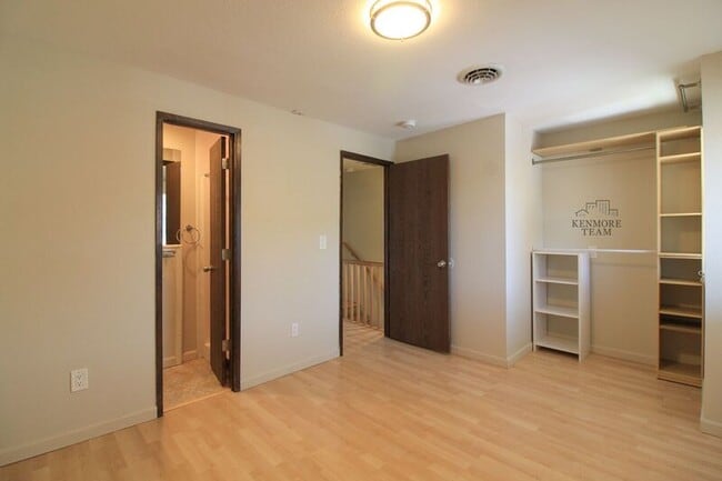Building Photo - 1636 Cherry Ln
