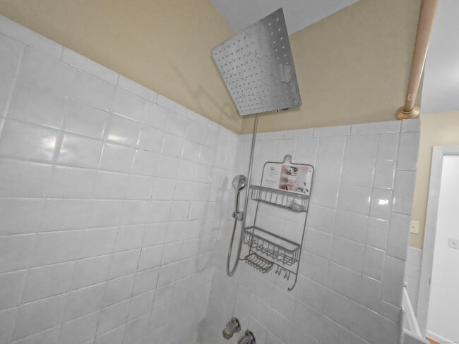 Building Photo - 57 Grasso Terrace