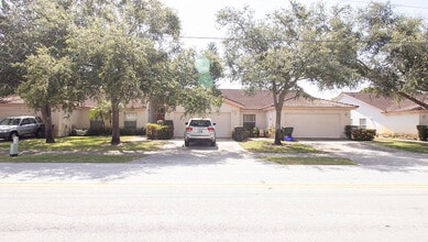 Building Photo - 1220 NW 15th Ave