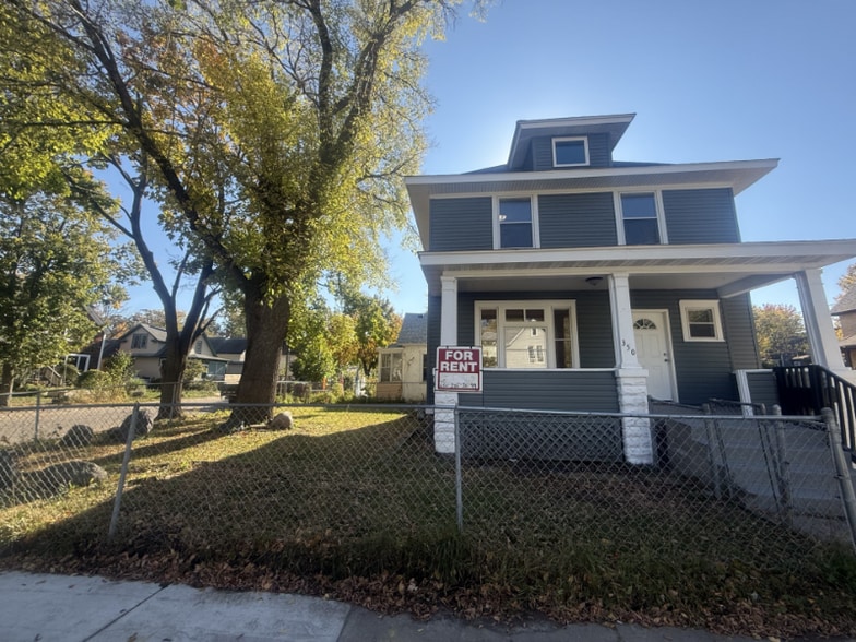 Primary Photo - 350 George St W