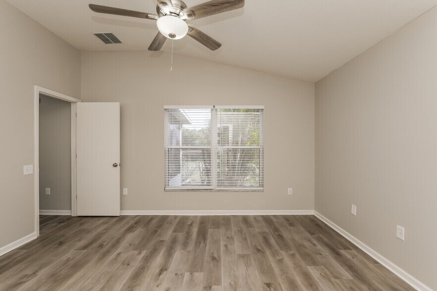 Building Photo - 1106 Summer Breeze Dr