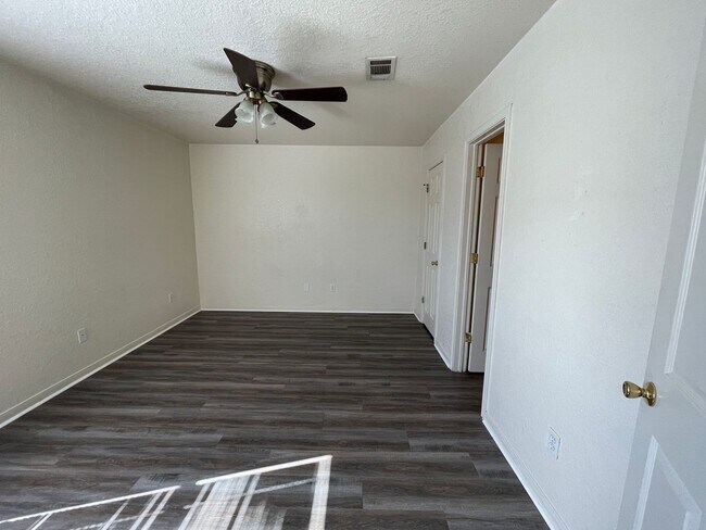 Building Photo - Apartment for Rent in Killeen, TX