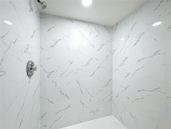 Building Photo - 4320 Middlebrook Rd