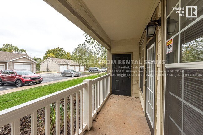 Building Photo - 4261 NE Meadowcreek Circle Unit#105, Fayetteville, AR 72703