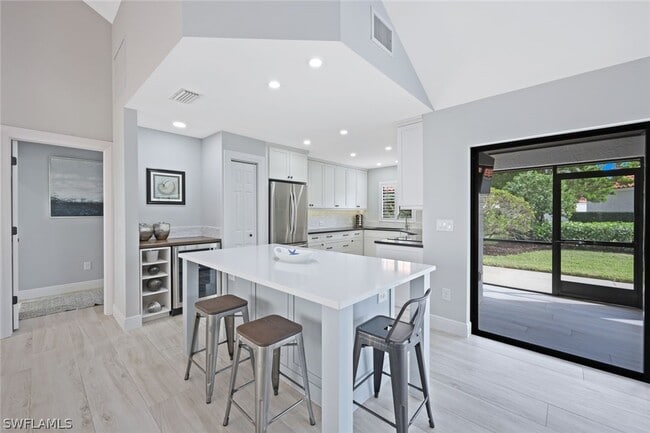 Building Photo - 714 Reef Point Cir