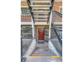 Building Photo - 6800 E Tennessee