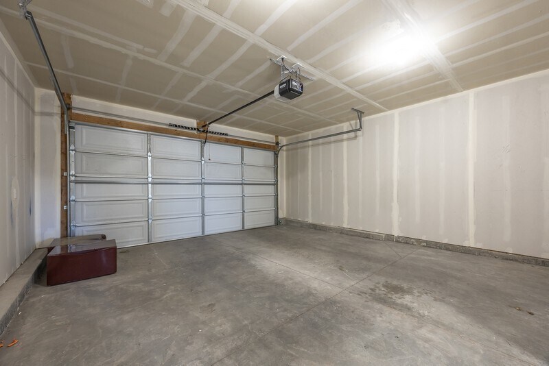 Building Photo - 1303 E 920 N