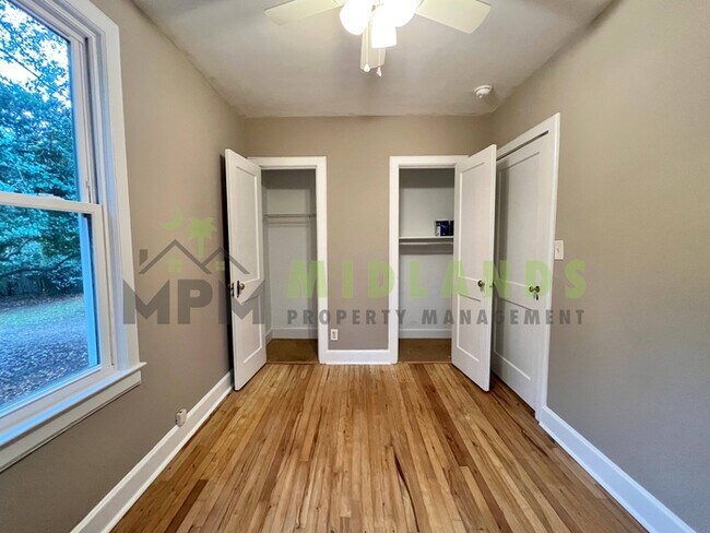 Building Photo - 2728 Holt Dr