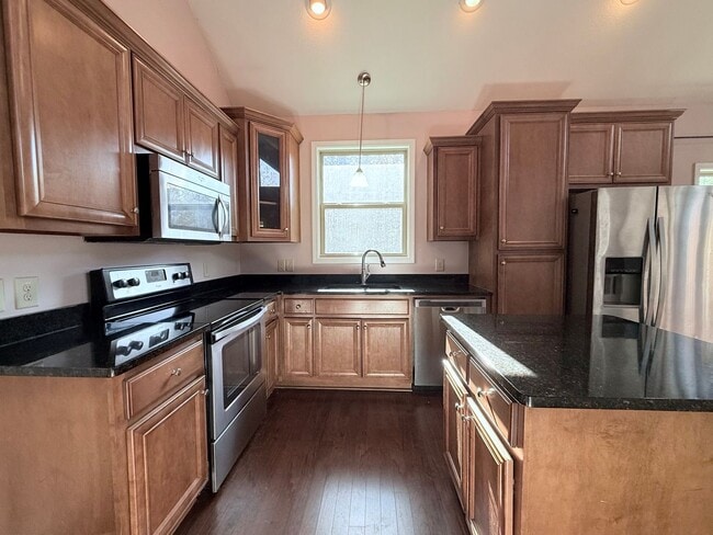 Building Photo - Beautiful Mountain Home near Cleveland