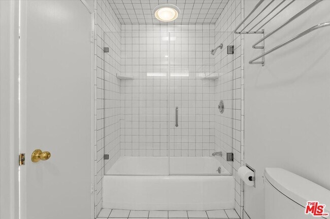 Building Photo - 13521 Bayliss Rd