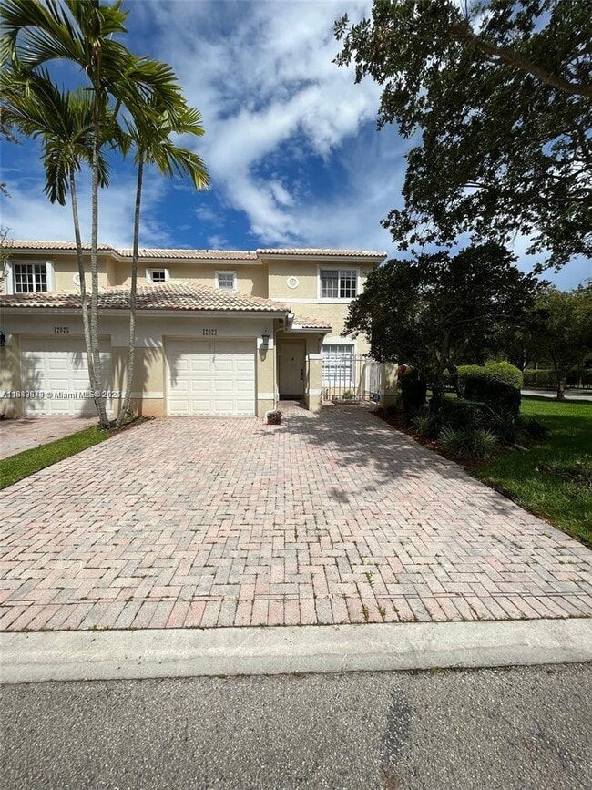 Primary Photo - 17073 NW 23rd St