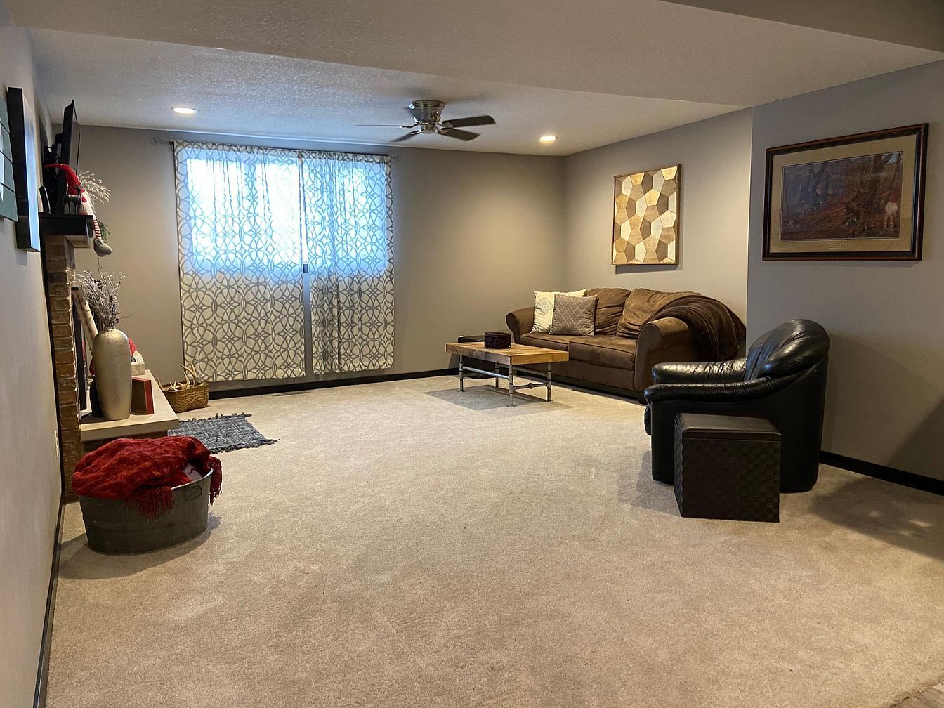 LL Family room - 224 4th St NW