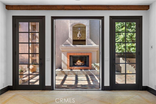 Building Photo - 1316 Beverly Grove Pl