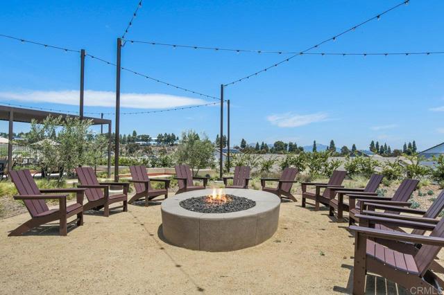 Building Photo - 12639 Elizabeth Wy