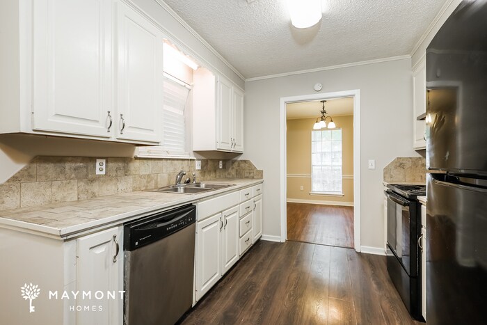 Building Photo - 4725 Satinwood Rd