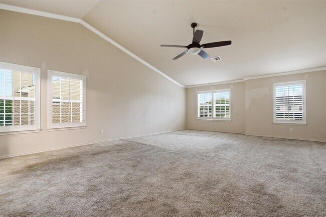 Building Photo - 113 Scarlet Oak Cove