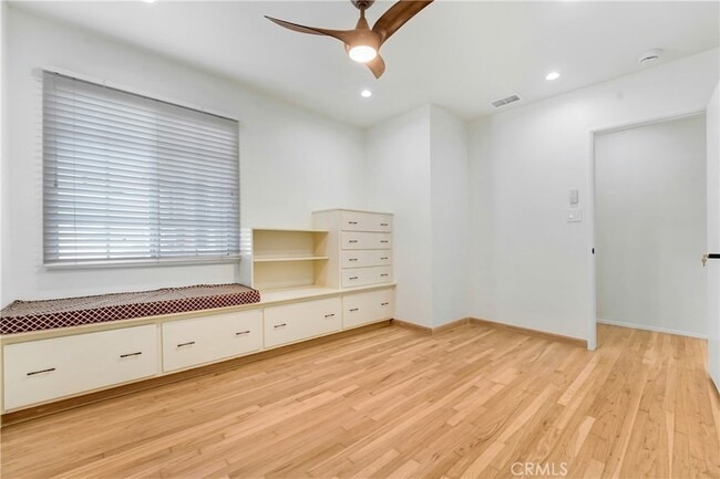 Building Photo - 2006 180th Pl