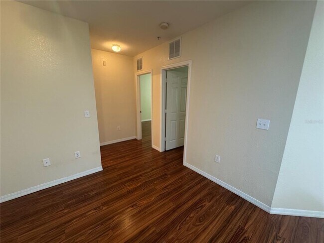 Building Photo - 5550 E Michigan St