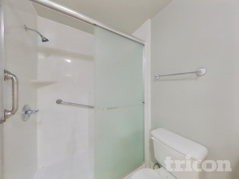 Building Photo - 1393 N 870 W