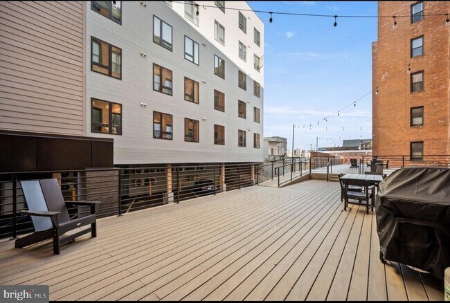 Building Photo - 1147 N 4th St