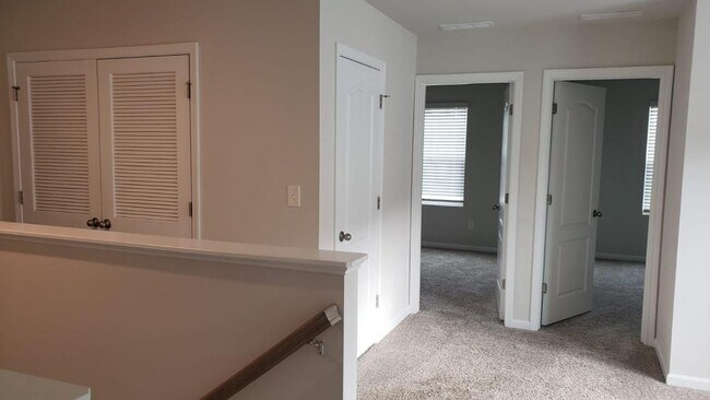 Building Photo - 2944 Lake Barkley Way