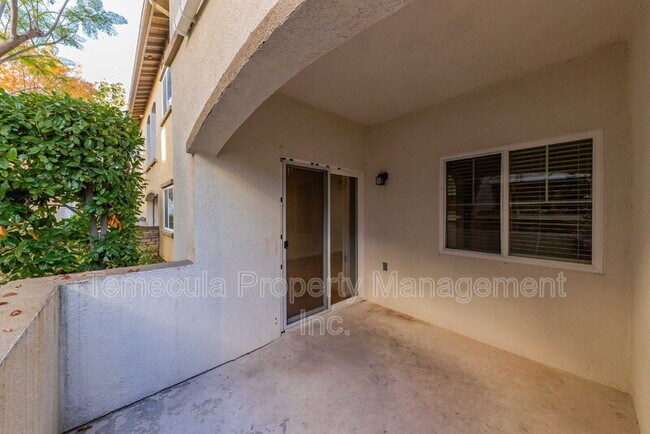 Building Photo - 26396 Arboretum Way