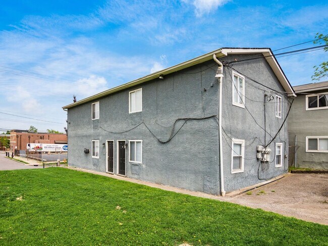 Building Photo - 1292 Courtland Ave