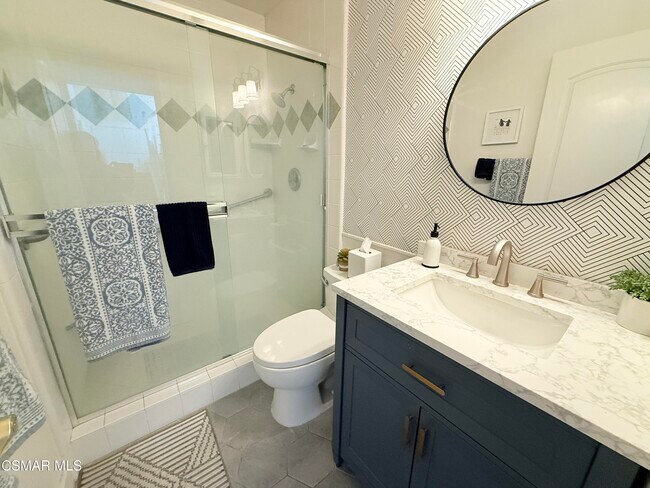 Building Photo - 647 Blue Oak Ave