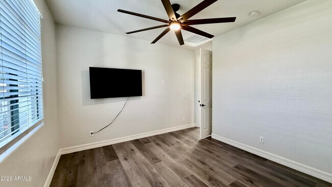 Building Photo - 1777 W Ocotillo Rd