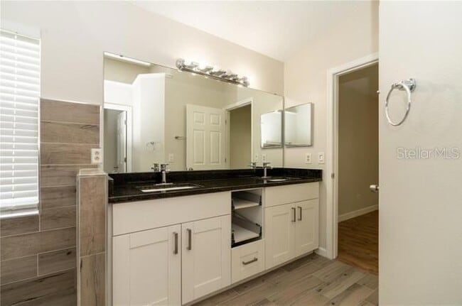 Building Photo - 11547 Grazeley Ct