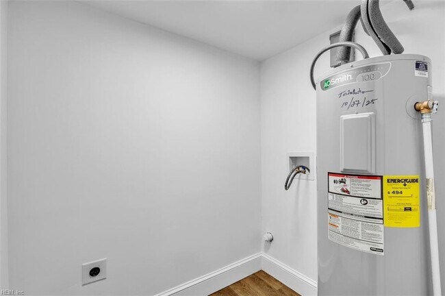 Building Photo - 416 Maryland Ave