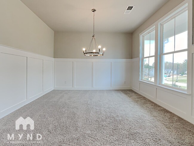 Building Photo - 751 Jackson Ct