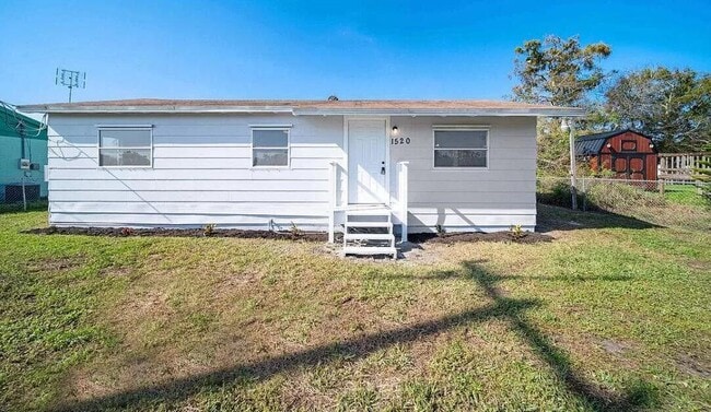 Building Photo - 1520 Hunter Rd